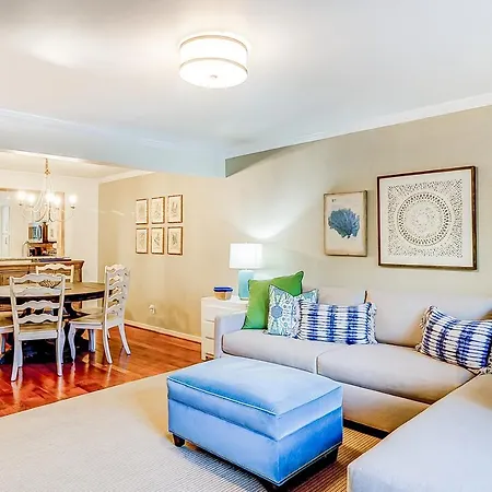 Tanglewood 502 Apartment